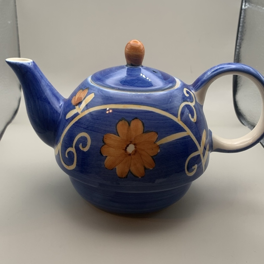 Blue floral Tea pot ceramic Herman Dodge & Son,excellent condition.‎ - Picture 10 of 10